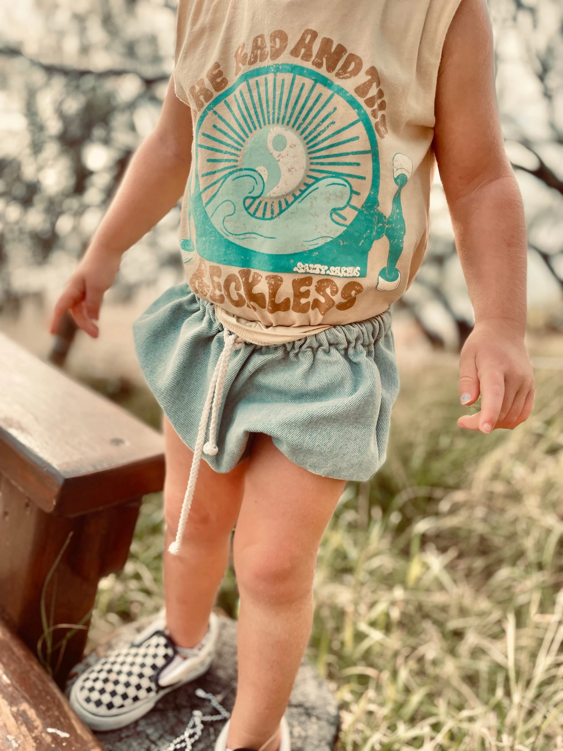 Salty Shreds The Rad & The Reckless Fade Out Groms Muscle Tank 16 Salty Shreds The Rad & The Reckless Fade Out Groms Muscle Tank - Image 14