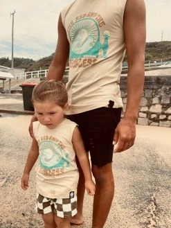 Salty Shreds The Rad & The Reckless Fade Out Mens Tank -Salty Shreds Shop image 1ce7227d 2ec2 4fe0 b0ad 633d33edb972