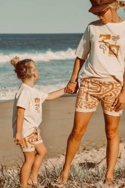 Salty Shreds Daily Grind Loose Tee - Ladies -Salty Shreds Shop image 2cb814d3 e9af 44a0 86f4 912a2bfef74a