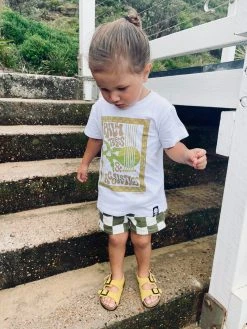 Salty Shreds Palm Trees & Acoustics Fade Out Groms Tee -Salty Shreds Shop image 664221d1 fa19 43ea b7fc 89d1313a4c7b