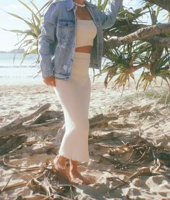 Salty Shreds Summer Knitted Organic Crop - Cream - Ladies -Salty Shreds Shop image 6aa82460 985a 4d93 b84f 15dcbed074d4 1