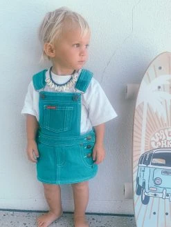 Salty Shreds Minimalist Everyday Tee - Groms -Salty Shreds Shop image 6b6edad6 136d 41bb 90c8 2b57d0d0905c