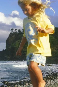 Salty Shreds Endless Waves Organic Knit Short - Blue Yellow - Groms -Salty Shreds Shop image 71797025 8e67 4e9c 873a 58248ee56795