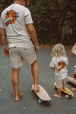 Salty Shreds Swell Seeker Loose Tee - Mens