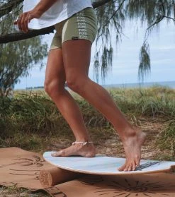 Salty Shreds SS Beach Club Surf Trainer - Curvature Multi Tone