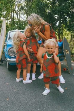 Salty Shreds Under The Palms Christmas Set - Groms 10 Salty Shreds Under The Palms Christmas Set - Groms -Salty Shreds Shop image ba863eee 011f 40e2 8fd7 332fc102b9d1