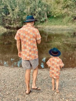 Salty Shreds Peace Out Linen Button Shirt - Mens 9 Salty Shreds Peace Out Linen Button Shirt - Mens -Salty Shreds Shop image ed522342 6e39 47fd b45f f3695f69b288