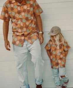 Salty Shreds Peace Out Linen Button Shirt - Groms